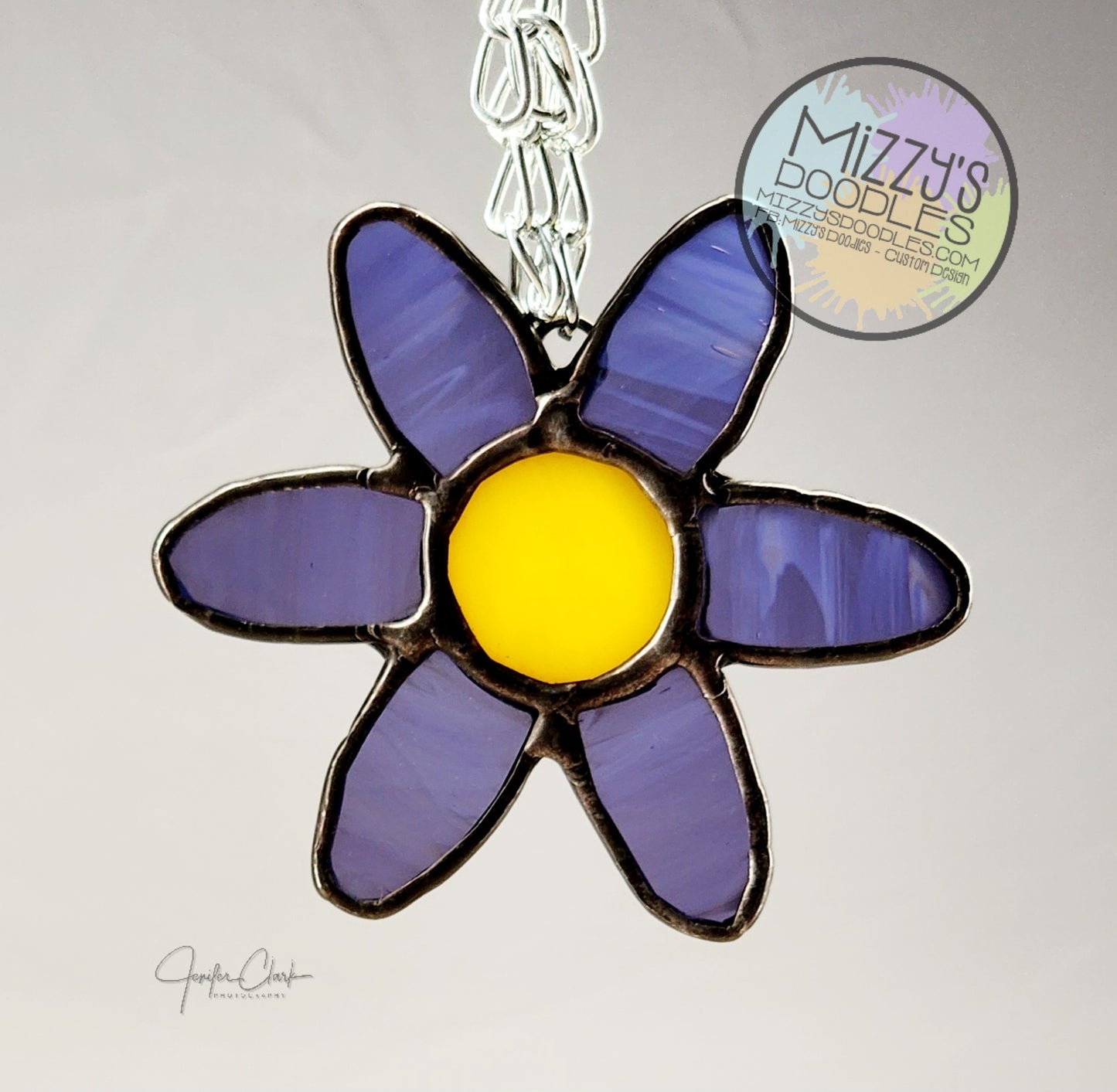 Stained Glass Purple Daisy