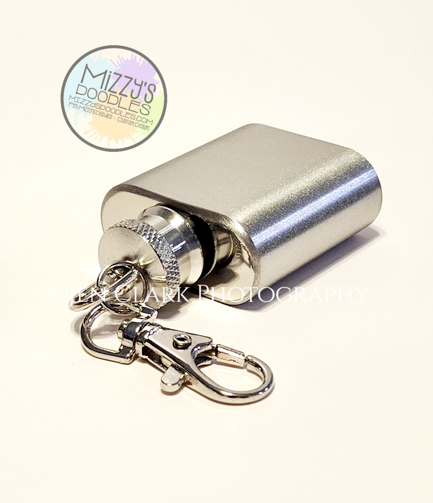 1 oz. Stainless steel keychain drinking flask