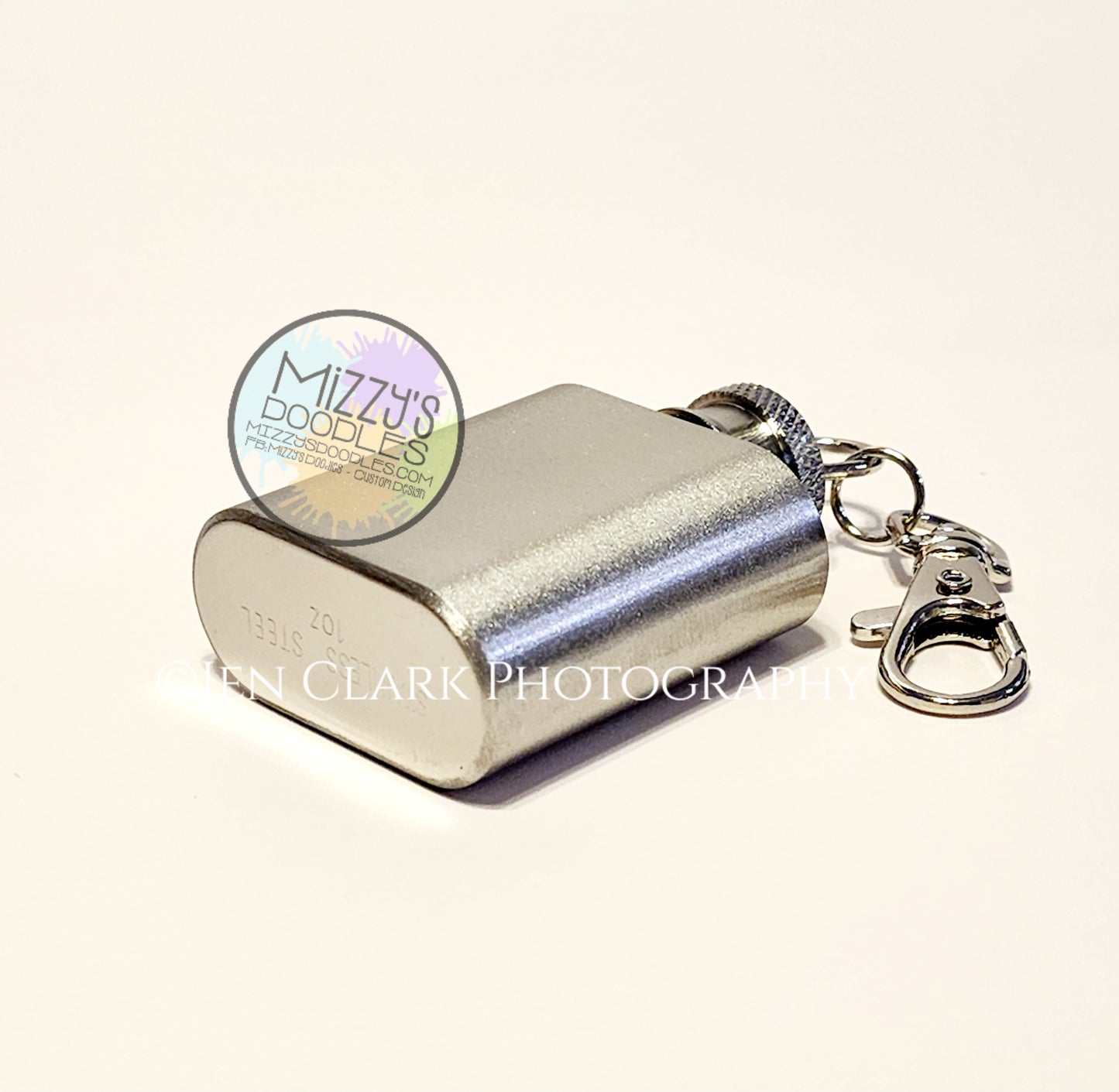 1 oz. Stainless steel keychain drinking flask
